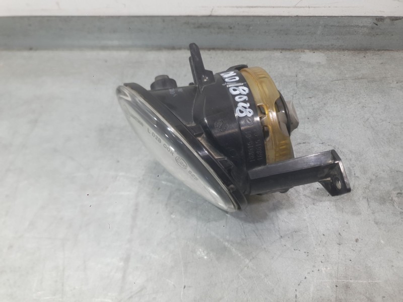 Recambio de faro antiniebla izquierdo para volkswagen golf vi (5k1) 1.4 tsi referencia OEM IAM 5K0941699F  