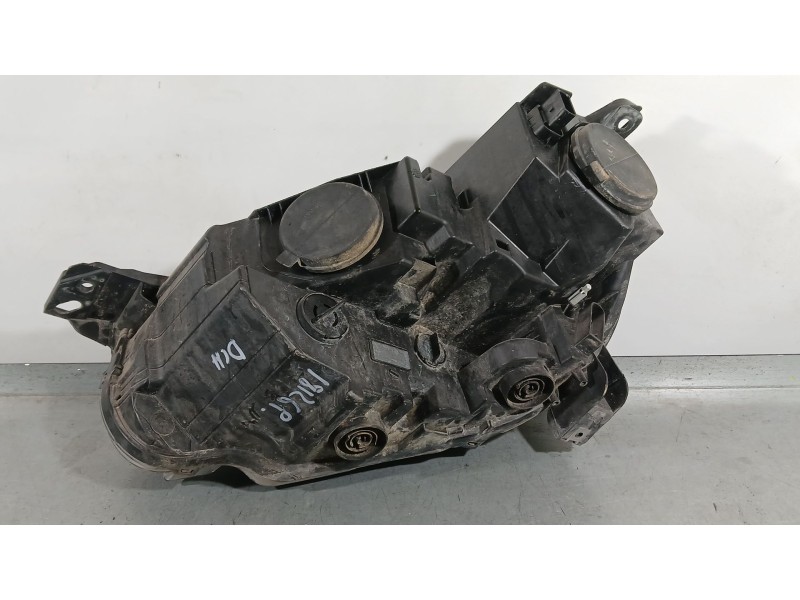 Recambio de faro derecho para peugeot rifter 1.5 bluehdi 100 referencia OEM IAM 9816826880  
