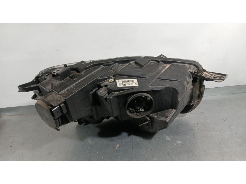 Recambio de faro izquierdo para peugeot rifter 1.5 bluehdi 100 referencia OEM IAM 9816826980  