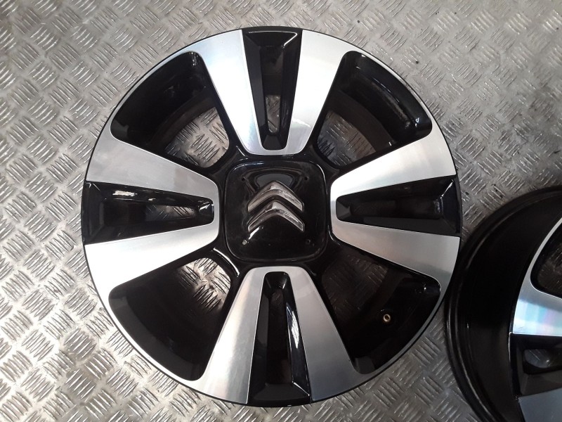 Recambio de juego llantas aluminio para citroën c3 iii (sx) 1.2 vti 82 referencia OEM IAM 6.5X16 4 TORN ET20 ALUMINIO ROZADAS