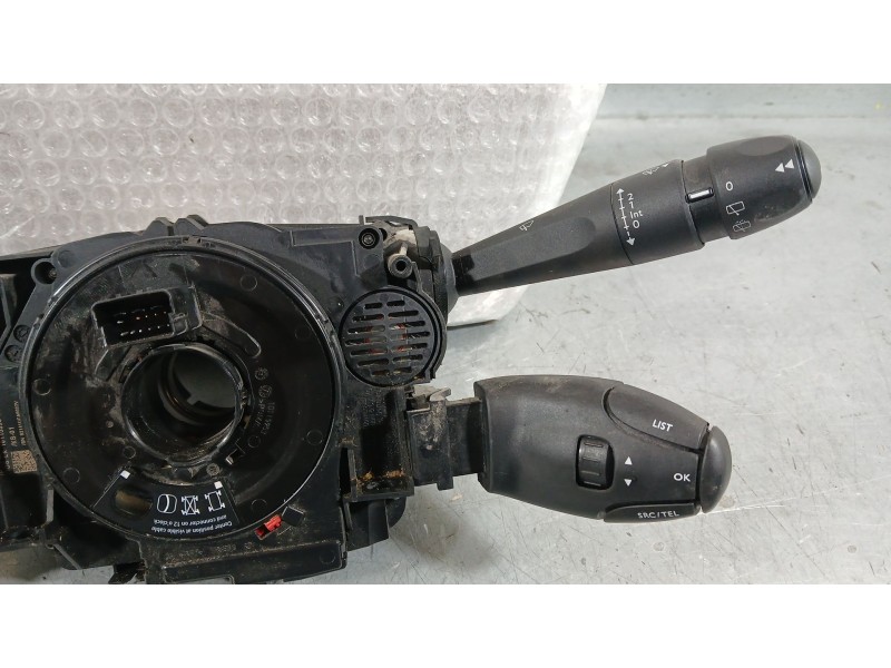 Recambio de mando luces y limpia para peugeot rifter 1.5 bluehdi 100 referencia OEM IAM 98312557ZD  