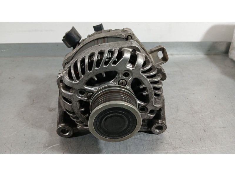Recambio de alternador para peugeot rifter 1.5 bluehdi 100 referencia OEM IAM 9809391880  