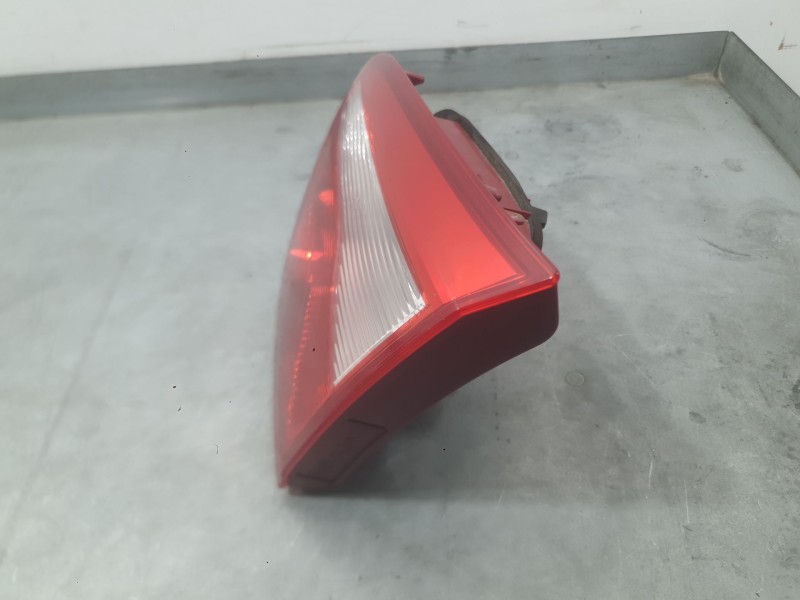 Recambio de piloto trasero derecho interior para seat ibiza iv (6j5, 6p1) 1.6 tdi referencia OEM IAM 6J8945094  