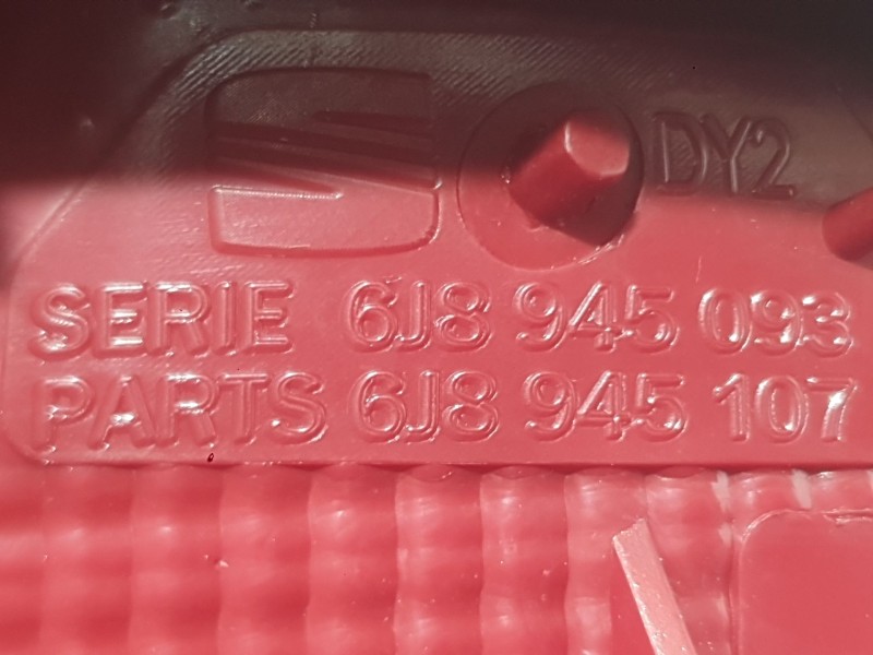 Recambio de piloto trasero izquierdo interior para seat ibiza iv (6j5, 6p1) 1.6 tdi referencia OEM IAM 6J8945093  