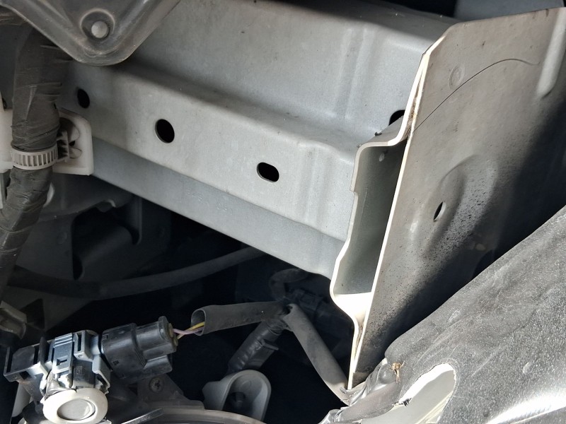Recambio de refuerzo paragolpes delantero para mazda 3 (bm, bn) 2.2 d referencia OEM IAM B45A50070A  