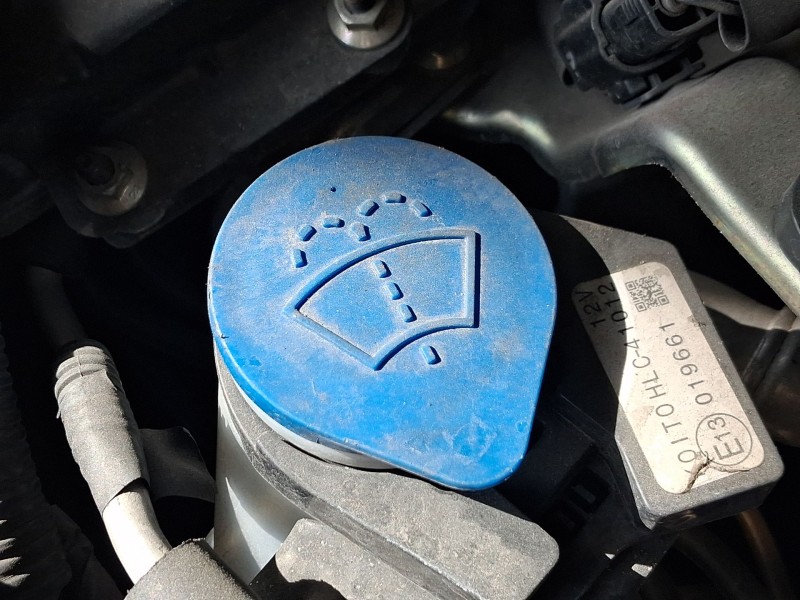 Recambio de deposito limpia para mazda 3 (bm, bn) 2.2 d referencia OEM IAM GHR167481  