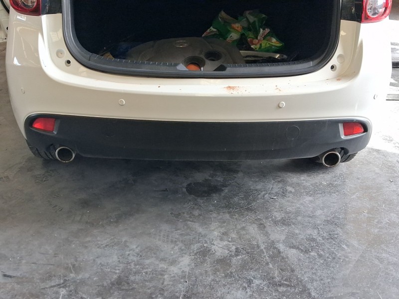 Recambio de paragolpes trasero para mazda 3 (bm, bn) 2.2 d referencia OEM IAM BHS350221BFKZ  