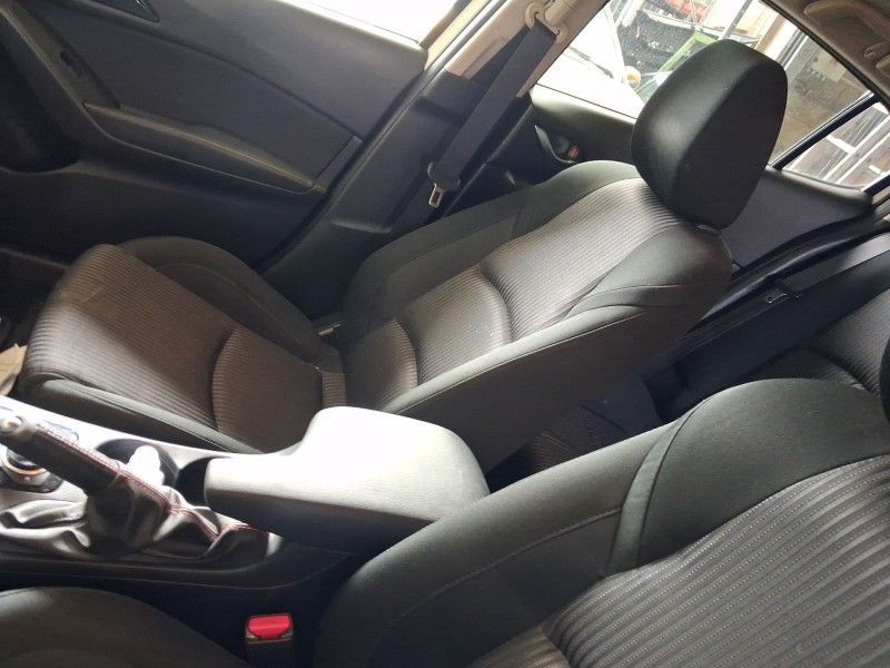 Recambio de asiento delantero derecho para mazda 3 (bm, bn) 2.2 d referencia OEM IAM  C/AIRBAG 