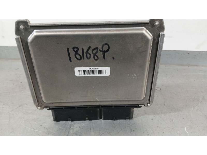 Recambio de centralita motor uce para skoda kamiq (nw4) 1.0 tsi referencia OEM IAM 05C906032K  