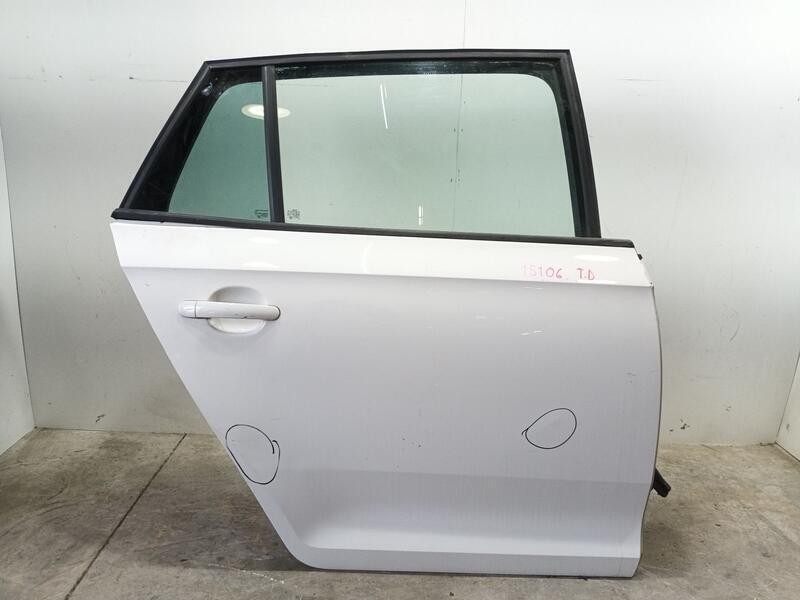 Recambio de puerta trasera derecha para skoda rapid active referencia OEM IAM TMBEP6NH7J4508351  