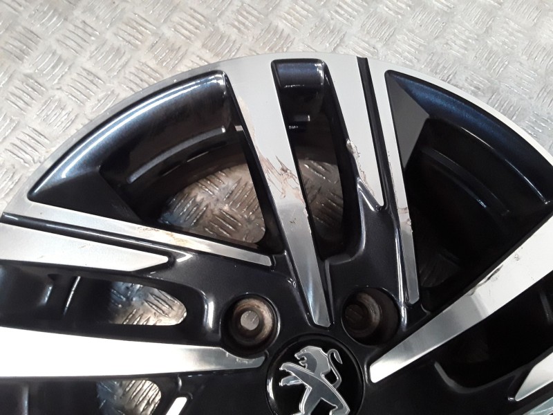 Recambio de llanta aluminio para peugeot 208 ii (ub_, up_, uw_, uj_) 1.2 puretech 100 referencia OEM IAM 6.5X16 4 TORN ET38 ROZA