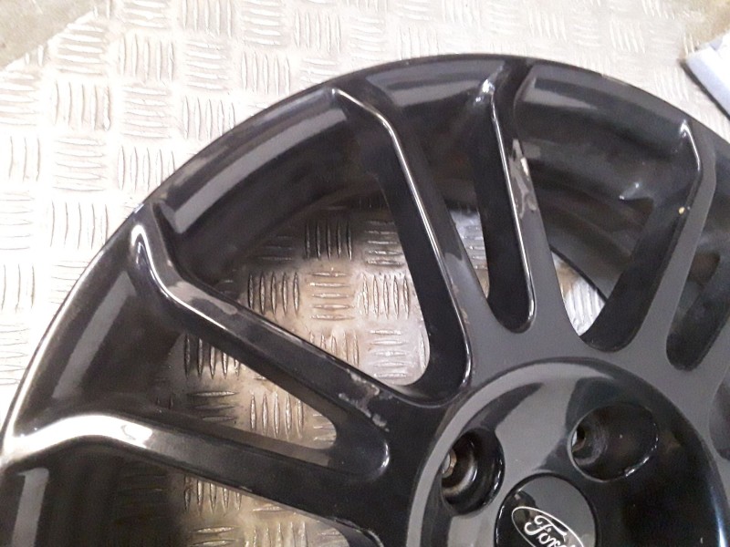 Recambio de juego llantas aluminio para ford ecosport 1.5 ecoblue tdci referencia OEM IAM 6X17 4TRON ET35.5 ROZADAS ALUMINIO