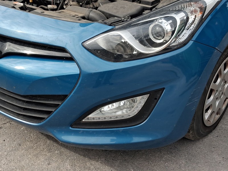 Recambio de paragolpes delantero para hyundai i30 (gd) 1.4 crdi referencia OEM IAM 86511A6000  