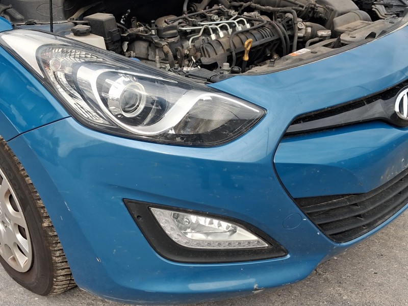 Recambio de paragolpes delantero para hyundai i30 (gd) 1.4 crdi referencia OEM IAM 86511A6000  