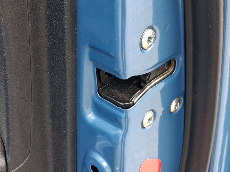 Recambio de cerradura puerta delantera derecha para hyundai i30 (gd) 1.4 crdi referencia OEM IAM 81320A6000  