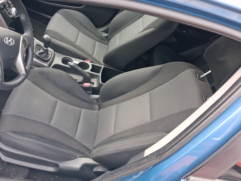 Recambio de asiento delantero izquierdo para hyundai i30 (gd) 1.4 crdi referencia OEM IAM   