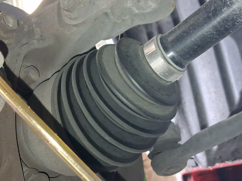 Recambio de transmision delantera izquierda para mazda 3 (bm, bn) 2.2 d referencia OEM IAM GDC52560X  
