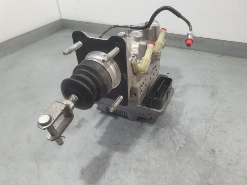 Recambio de abs para lexus ct (zwa10_) 200h (zwa10_) referencia OEM IAM 4720047040 C/ BOMBA FRENO Y SERVOFRENO 