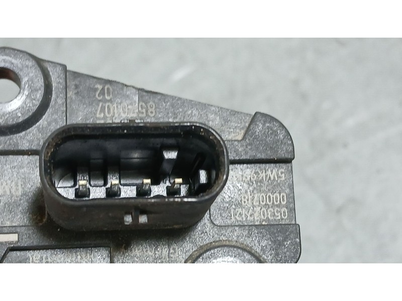 Recambio de caudalimetro para bmw x1 (f48) sdrive 18 d referencia OEM IAM 13628570107  