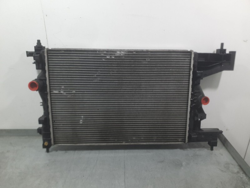 Recambio de radiador agua para opel astra j (p10) 1.7 cdti (68) referencia OEM IAM 13267655  