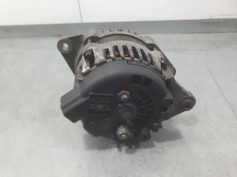 Recambio de alternador para opel astra j (p10) 1.7 cdti (68) referencia OEM IAM 95519864 13579662 