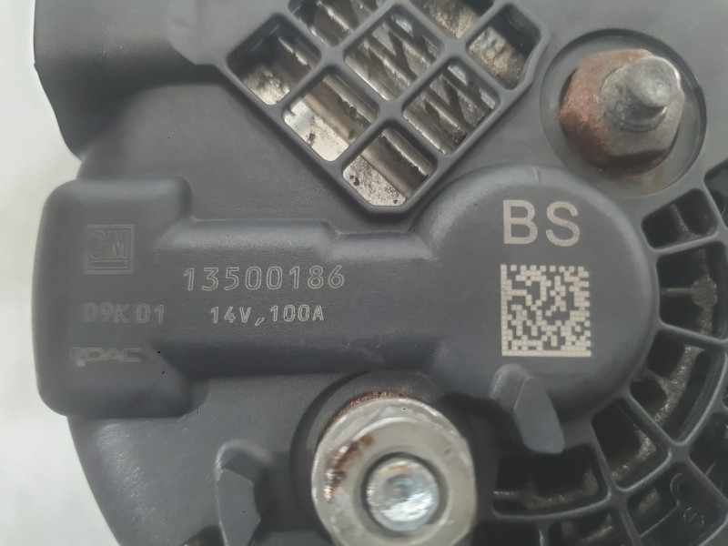 Recambio de alternador para opel astra j (p10) 1.7 cdti (68) referencia OEM IAM 95519864 13579662 
