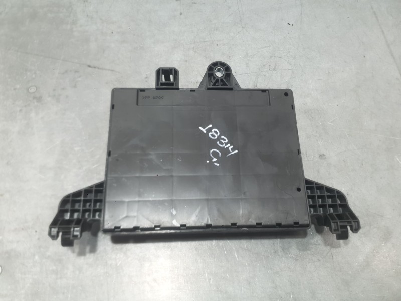 Recambio de caja reles / fusibles para opel astra j (p10) 1.7 cdti (68) referencia OEM IAM   