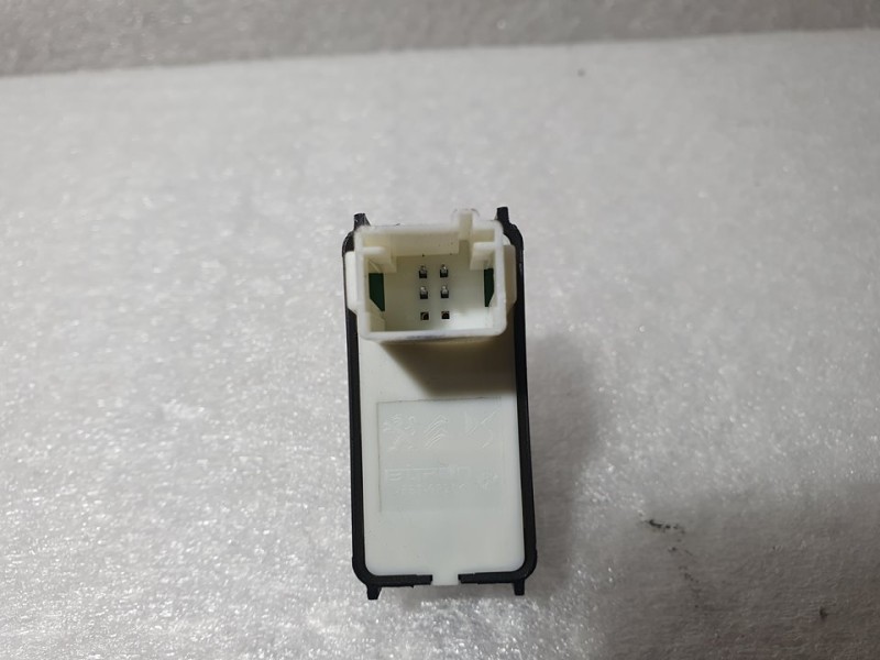 Recambio de mando elevalunas delantero derecho para citroën c4 feel pack referencia OEM IAM SIN REF  