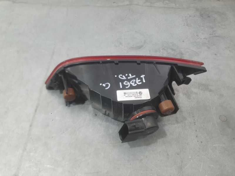 Recambio de piloto trasero derecho paragolpes para jeep compass (mp, m6, mv, m7) 1.3 referencia OEM IAM   