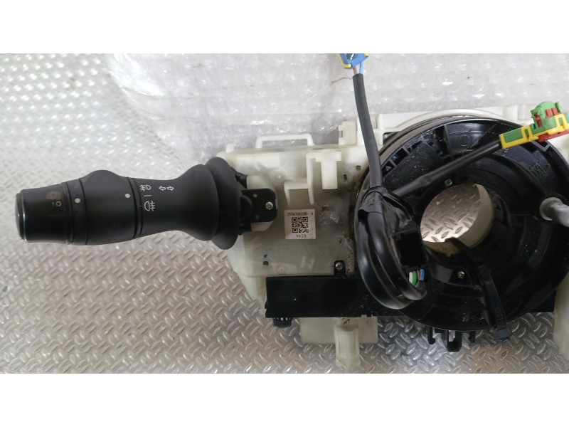 Recambio de mando luces y limpia para renault megane iii hatchback (bz0/1_, b3_) 1.5 dci referencia OEM IAM 255670019R  