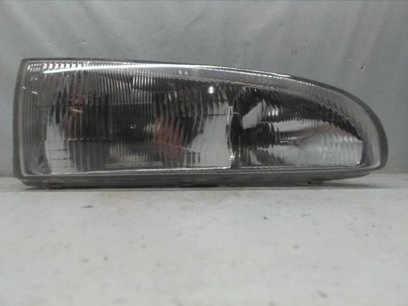 Recambio de faro derecho para hyundai h 100 referencia OEM IAM   