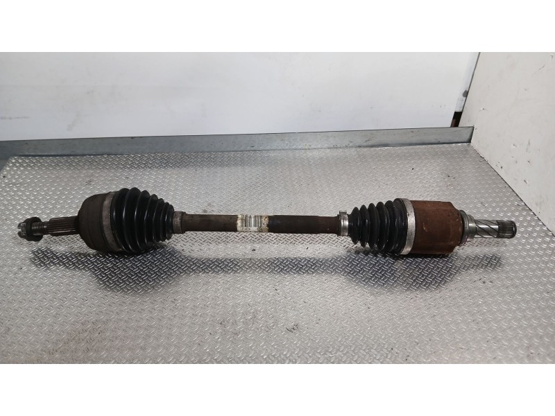 Recambio de transmision delantera izquierda para renault megane iii hatchback (bz0/1_, b3_) 1.5 dci referencia OEM IAM 391016204