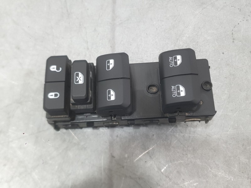 Recambio de mando elevalunas delantero izquierdo para jeep compass (mp, m6, mv, m7) 1.3 referencia OEM IAM 60972968 C/MANDO RETR