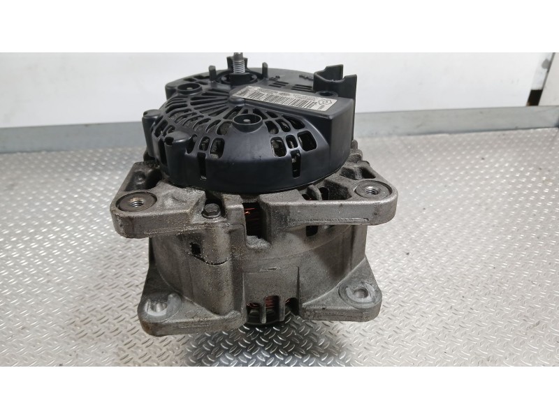 Recambio de alternador para renault megane iii hatchback (bz0/1_, b3_) 1.5 dci referencia OEM IAM 231005018R 231000026R 