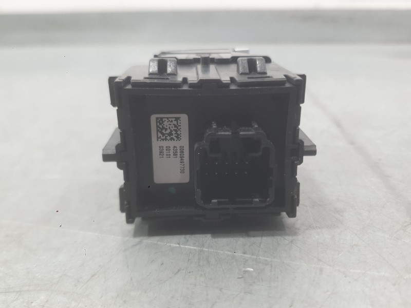 Recambio de palanca freno de mano para jeep compass (mp, m6, mv, m7) 1.3 referencia OEM IAM   