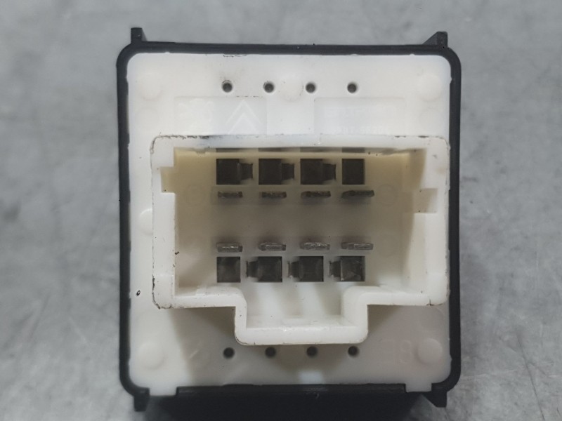 Recambio de mando elevalunas delantero izquierdo para fiat doblo furgón/monospace (510_, 511_) bluehdi 100 referencia OEM IAM  C