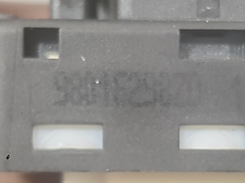 Recambio de mando elevalunas delantero izquierdo para fiat doblo furgón/monospace (510_, 511_) bluehdi 100 referencia OEM IAM  C