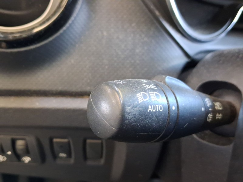 Recambio de mando luces y limpia para renault captur i (j5_, h5_) 1.5 dci 90 referencia OEM IAM 8201167992  8201168016