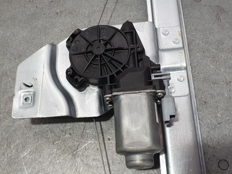 Recambio de elevalunas delantero derecho para citroën berlingo cuadro 1.6 blue-hdi fap referencia OEM IAM 9680557880  ELECTRICA 