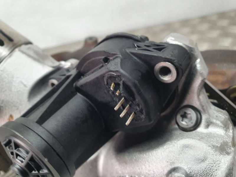 Recambio de turbocompresor para bmw serie 2 active tourer (u06) referencia OEM IAM 9885974 413197000005 CLAVIJAS ROTAS