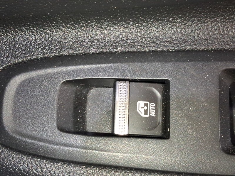 Recambio de mando elevalunas trasero derecho para nissan micra vi micra vi (k15) electric referencia OEM IAM 2541100Q2A  