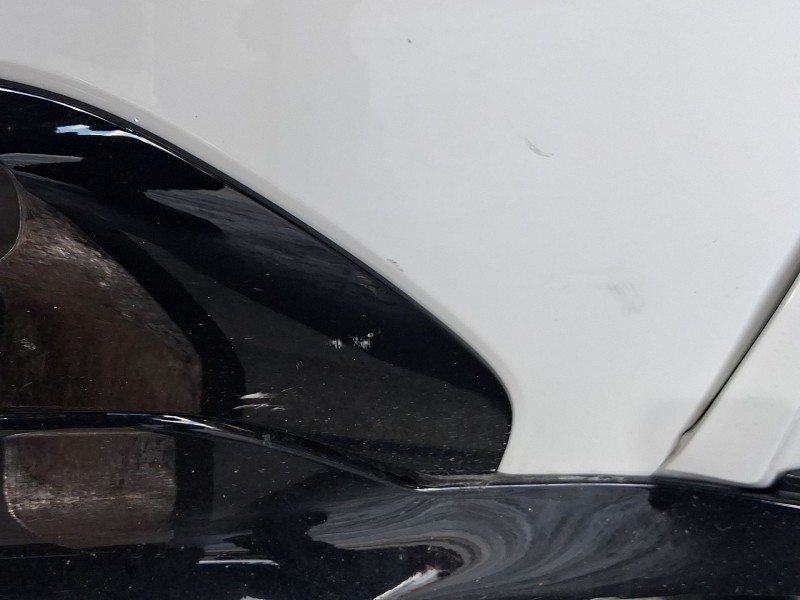 Recambio de puerta delantera derecha para nissan micra vi micra vi (k15) electric referencia OEM IAM 8010000Q2B TOCADA ROZADA 