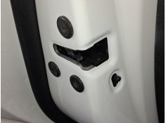 CERRADURA PUERTA TRASERA IZQUIERDA 8050100Q0B 