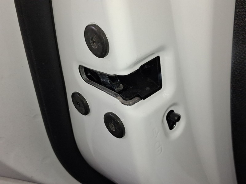 Recambio de cerradura puerta trasera izquierda para nissan micra vi micra vi (k15) electric referencia OEM IAM 8050100Q0B  