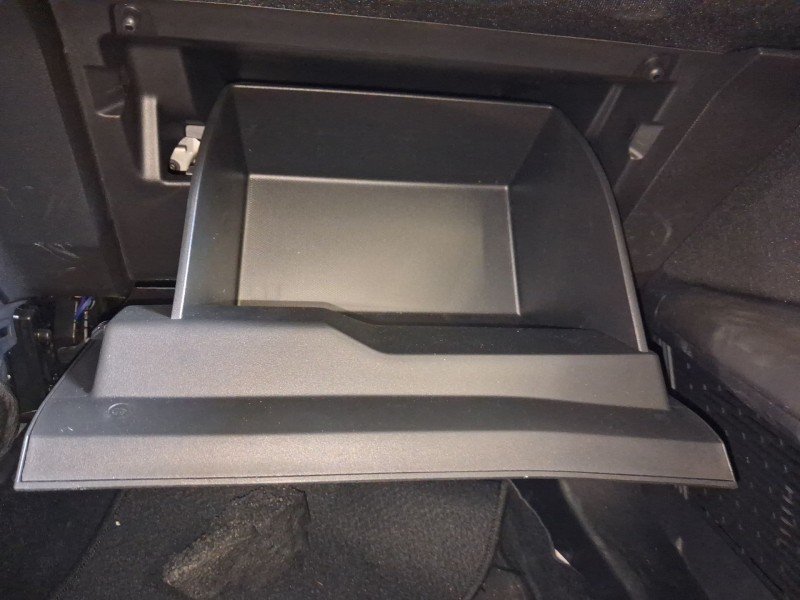 Recambio de guantera para nissan micra vi micra vi (k15) electric referencia OEM IAM 2931000Q1L  