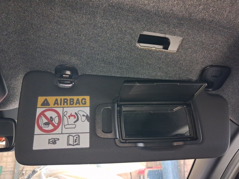 Recambio de parasol derecho para nissan micra vi micra vi (k15) electric referencia OEM IAM 9640000Q5C  