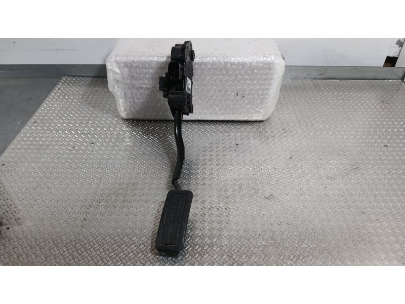 Recambio de potenciometro pedal para land rover range rover sport v8 td first edition referencia OEM IAM   