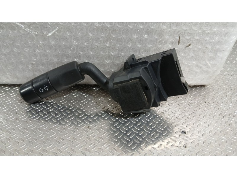 Recambio de mando intermitentes para land rover range rover sport v8 td first edition referencia OEM IAM   