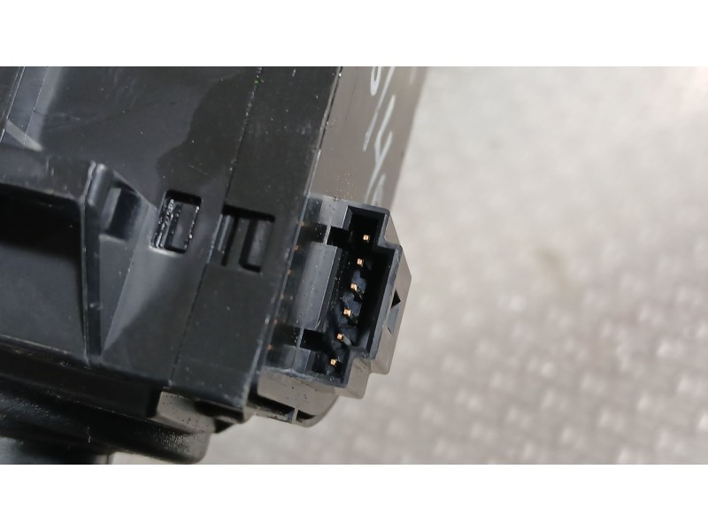 Recambio de mando intermitentes para land rover range rover sport v8 td first edition referencia OEM IAM   