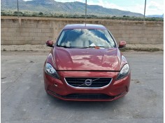 VOLVO V40 HATCHBACK (525)